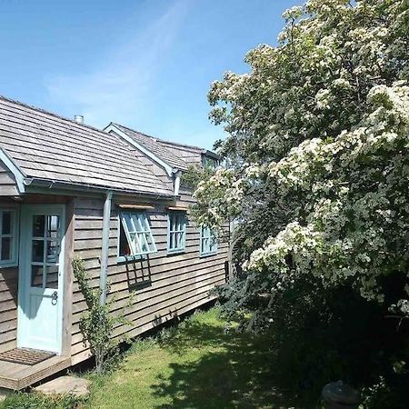 Вілла Tiny House On Isolated Farm By The Cornish Coast Б'юд Екстер'єр фото