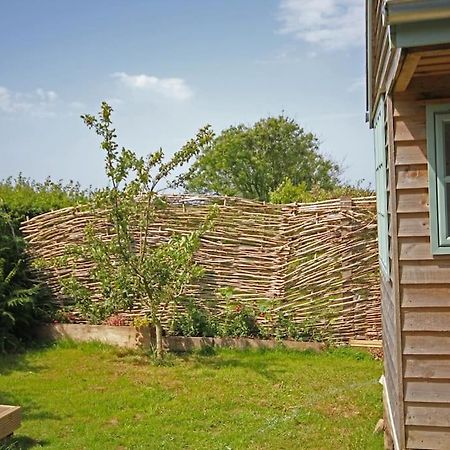 Вілла Tiny House On Isolated Farm By The Cornish Coast Б'юд Екстер'єр фото